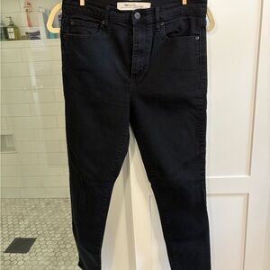 GAP Super High Rise True Skinny Jeans - black